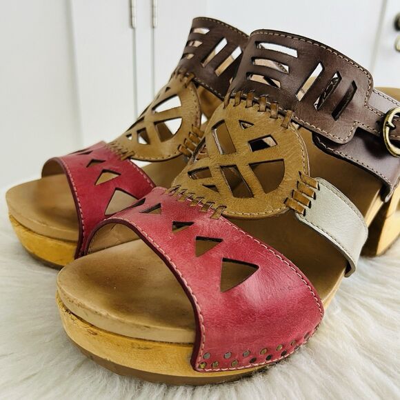 DANSKO Oralee Earthy Leather Handcrafted Wooden Heel Boho Clogs Sandals EU39 US8 - Picture 2 of 10